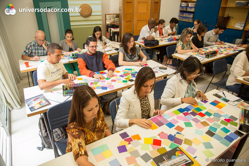 Curso Projetando com a COR Universo da Cor, abr2015